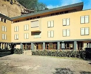 Mergellina Aig Hostal